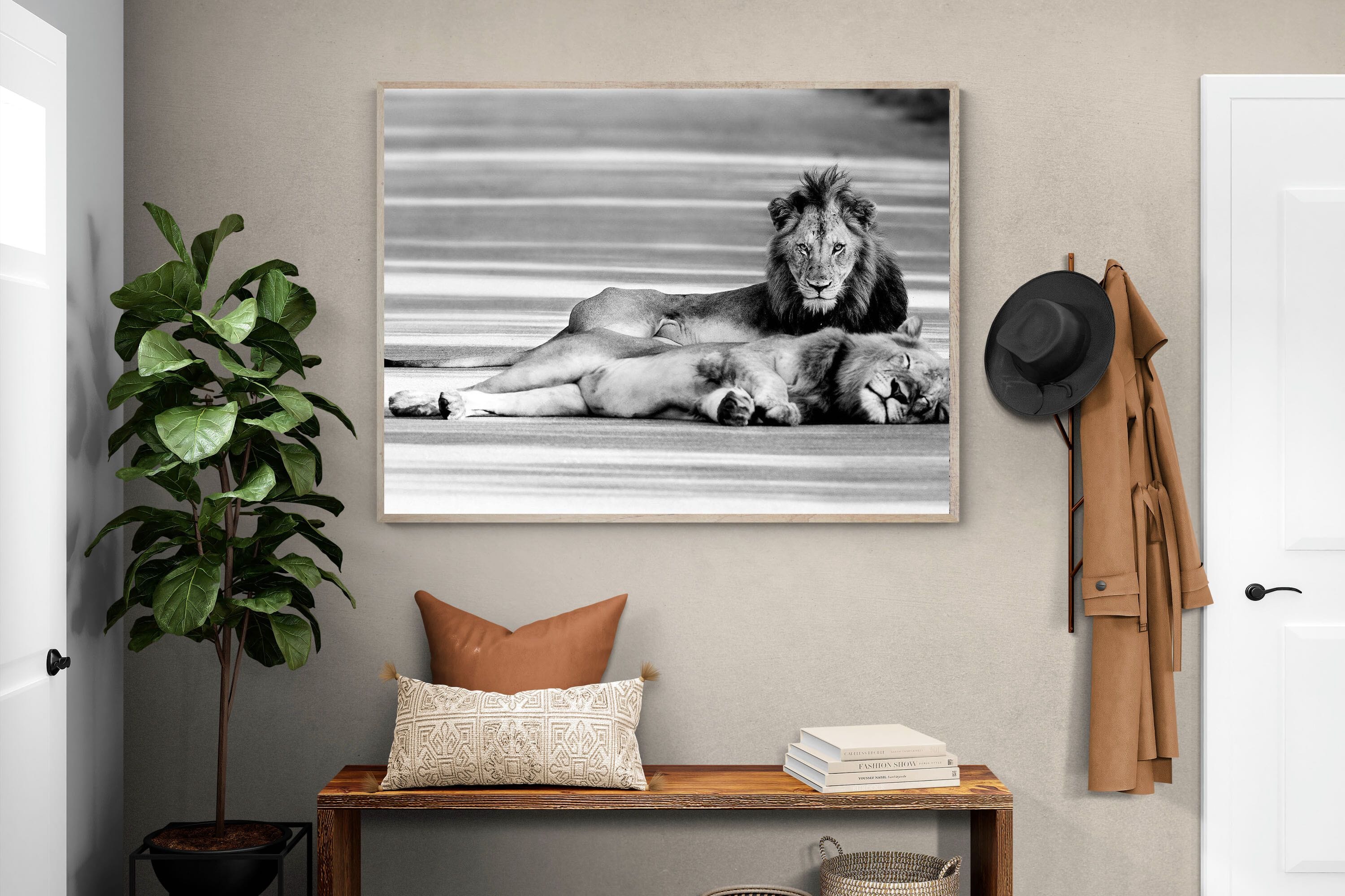 Pixalot Laying Lion